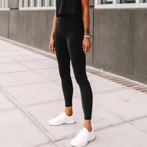 Lululemon Athletica, Sz 4 Soft Leggings